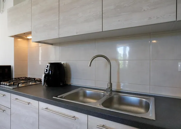 Oliva Daire Vrbnik (Primorje-Gorski Kotar)