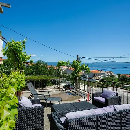 Oliva Apartament Vrbnik (Primorje-Gorski Kotar)