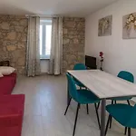 Oliva Apartman Vrbnik (Primorje-Gorski Kotar)